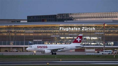 Zürich-Flughafen : Airside Center at Zurich Airport | Shopping | Zurich - Zürich airport is ...