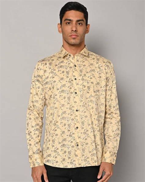 Buy Men Floral Print Slim Fit Shirt Online At Best Prices In India Jiomart