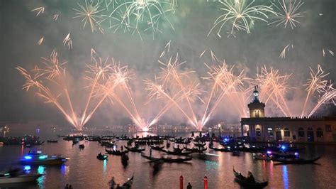 Redentore A Venezia Come Assistere Ai Fuochi D Artificio E Cenare