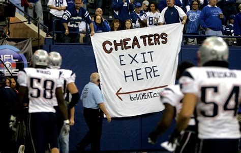 Why Do Fans Excuse The Patriots Cheating Past The New York Times