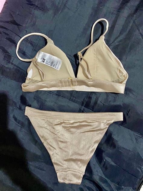 H M Bikini Set Nude Gold Summer Bali Fesyen Wanita Pakaian Wanita Lainnya Di Carousell