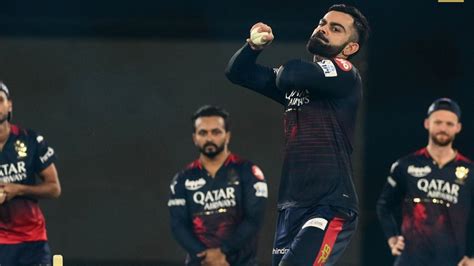 Srh Vs Rcb Virat Kohli Bowling Video Goes Viral Ahead Of Srh Vs Rcb