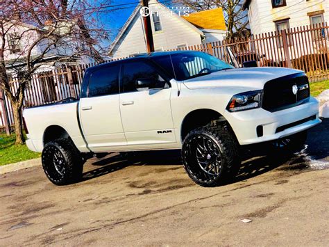 Dodge Ram Tis Bm Rough Country Suspension Lift Custom