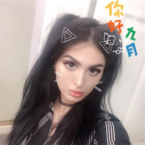 Sssniperwolfsssniperwolf000 Official Tiktok In 2020 Sssniperwolf Famous Youtubers