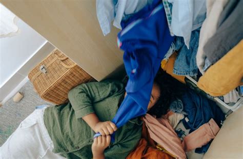 Decluttering Why Do We Hoard Life Simplicity Online