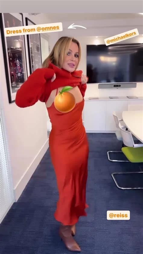 Amanda Holden Flash Video Amanda Holden Nip Slip Flashes Tit Reindeer