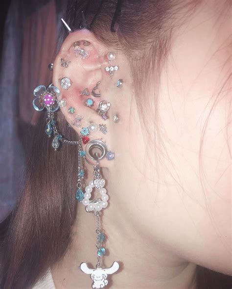 Pin By Julian 🖤🌙 On Ears Cool Ear Piercings Earings Piercings