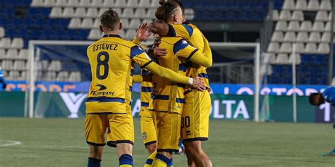 Serie B Brescia Parma Pecchia Esulta Con Man E Bonny