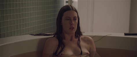 Sarah Hagan Nude Pics Page 1