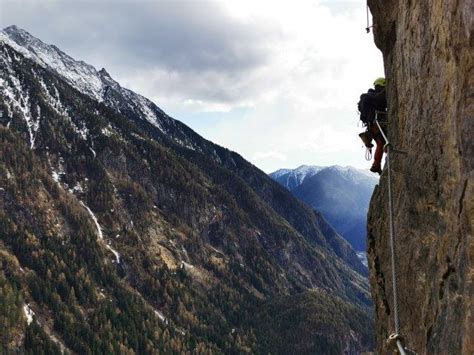 In Valle Aurina Per Escursioni Ferrate Ed Emozioni Dalta Quota Tra Le