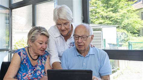 Mehr digitale Lernorte für Ältere im ländlichen Raum Der DigitalPakt