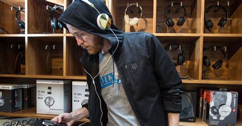 How To Use Headphones Over Hoodie Without Sacrificing Sound Quality