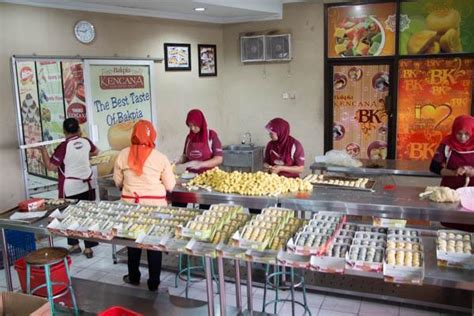 10 Bakpia Populer di Jogja, Oleh Oleh Khas Jogja - TripJogja™