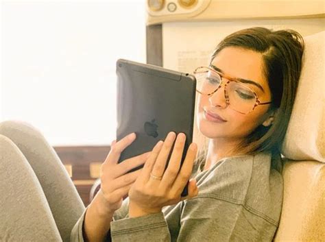 Sonam Kapoor Sonam Kapoor Gay Dads Glasses