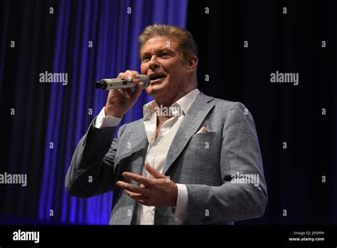 Baywatch Star David Hasselhoff Fotos Und Bildmaterial In Hoher Auflösung Alamy