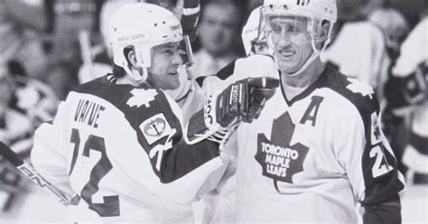 La Vie Est Une Puck Quiz Hardcore Lveup Maple Leafs De Toronto