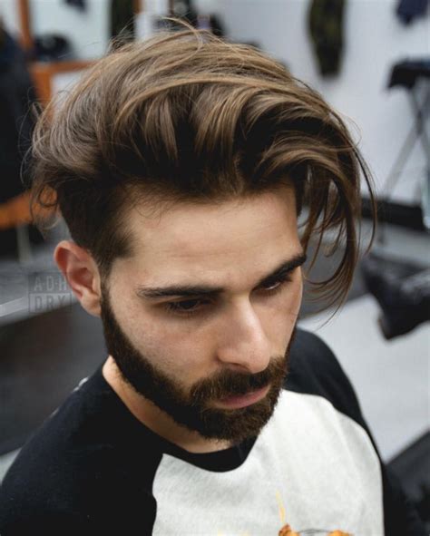 Cómo dejarse crecer el pelo Tutorial para hombres