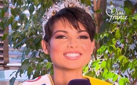 Eve Gilles La Nouvelle Miss France M Connaissable Avec Ses