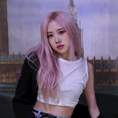 Ros Pics On X Rose Pink Hair Blackpink Rose Pink Hair