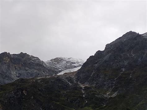 Uttarakhand Weather Forecast Update Today Fresh Snowfall In Badrinath And Munsiyari Today