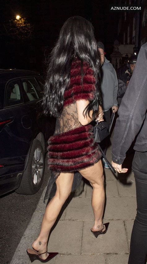 Katy Perry Sexy Flaunts Her Hot Legs And Figure At Mayfair Club In London AZNude