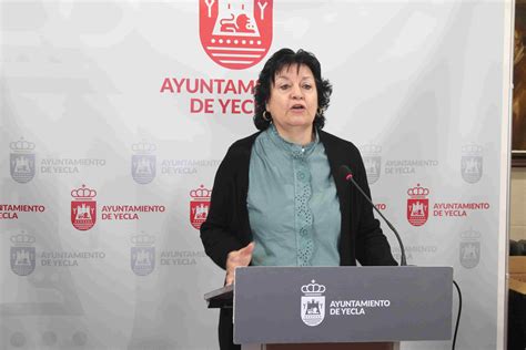 La Concejal A De Igualdad Y Mujer Presenta En Yecla El Plan De