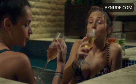 Dominique Provost Chalkley Tamara Duarte Bikini Lesbian Scene In Wynonna Earp AZNude