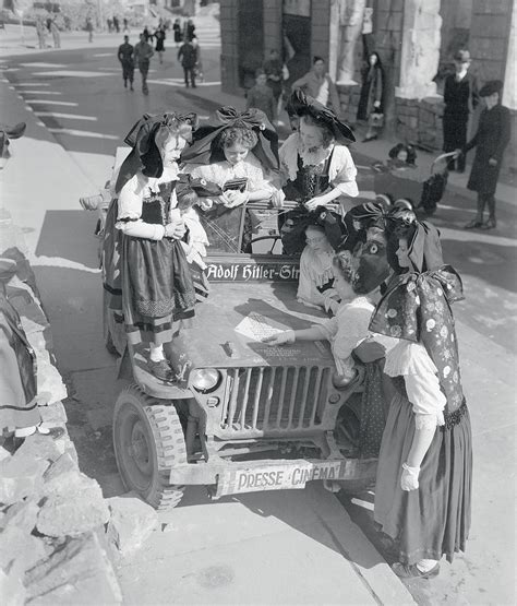 30 Photos De La Libération De Strasbourg Pendant La Seconde Guerre