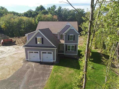 20 Griffin Rd Londonderry Nh 03053 Redfin