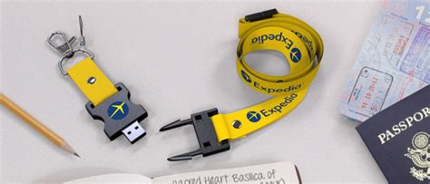 Lanyard Combo Flash Drive