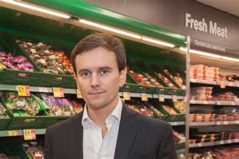 iceland boss richard walker launches bid   tory mp hull