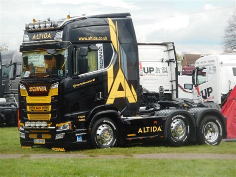 S222 RDF Scania S450 Altida Peterborough Barry Hanson Flickr