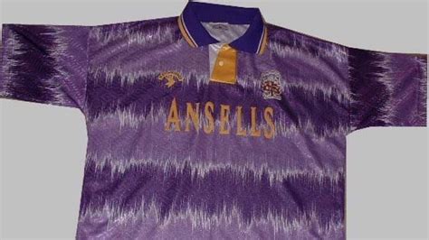 Top 10 de las camisetas más feas de la historia del fútbol