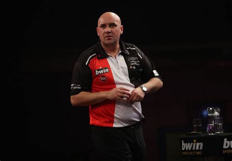 Double disaster for Jamie Hughes in Grand Slam of Darts | Express & Star