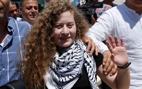 Ativista Ahed Tamimi Símbolo Da Resistência Palestina é Detida Por