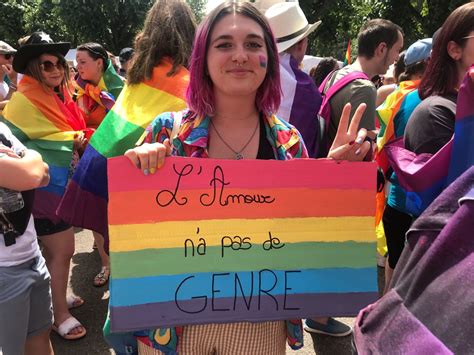 Lamour Na Pas De Genre En Gay Pride Affiches Fran Aises Citations Fier D Tre Lgbt