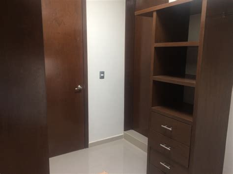 Foto Vestidor Recamara Principal De Ar Home Desarrollos Inmobiliarios