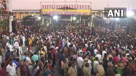 Ani On Twitter Tamil Nadu A Huge Crowd Of Devotees Witness Lord