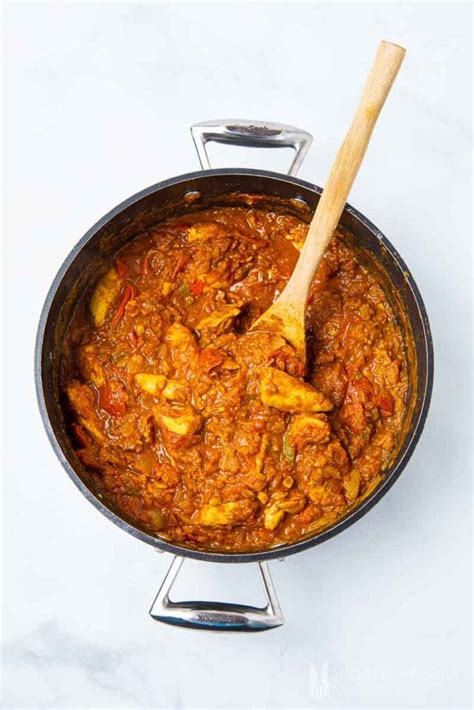 Chicken Korai - Master This Yummy Indian Chicken Curry | Greedy Gourmet