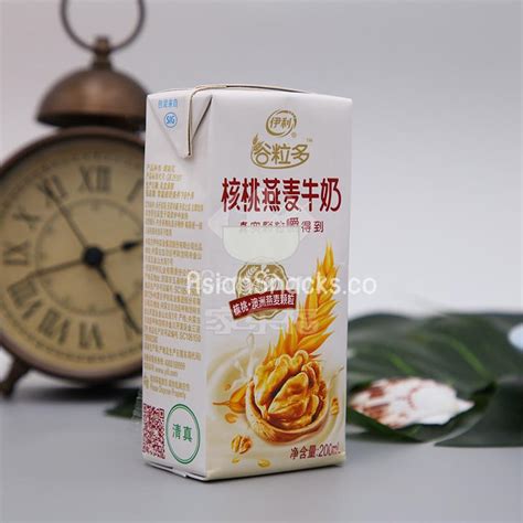 Yili Multi Grain Walnut Oat Milk 200ml 伊利谷粒多核桃燕麦牛奶 200毫升 Asiansnacks