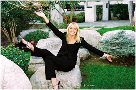 Hot Celebrity Wallpapers Gena Lee Nolin Hot Sexy Beautiful Bold Pictures Wallpapers Photos