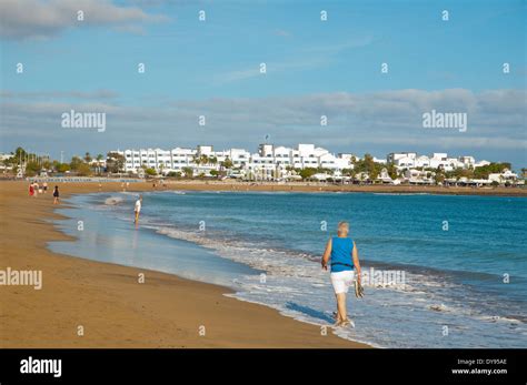 Playa de los pocillos hi-res stock photography and images - Alamy