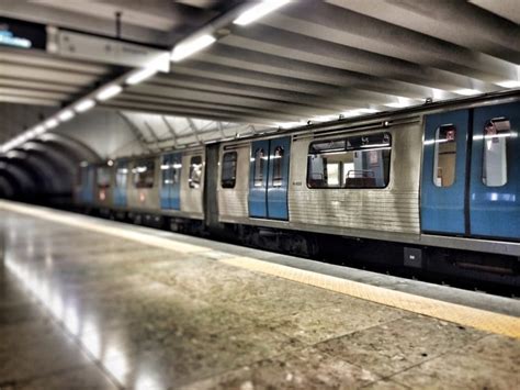 Circula O Na Linha Verde Do Metro De Lisboa Normalizada Record Europa