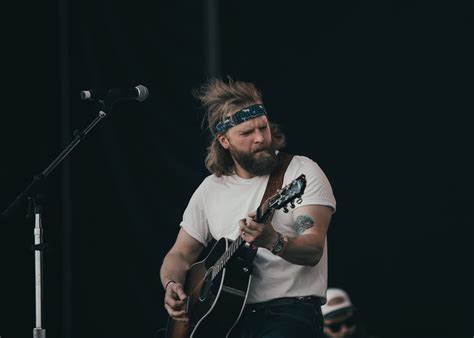 Charles Wesley Godwin Performs Tribute To Gordon Lightfoot