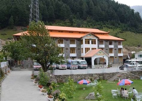 Demanchi Naran A Luxury Hotel For Living