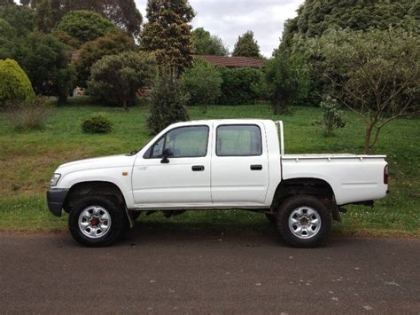 Toyota Hilux Ute:picture # 8 , reviews, news, specs, buy car