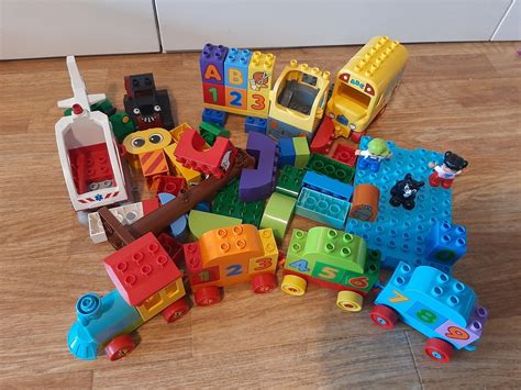 LEGO DUPLO blandat olika byggsatser tåg buss Köp på Tradera 574386233