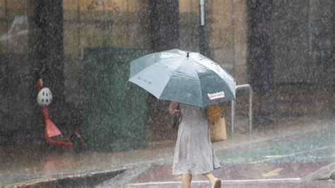 Brisbane Weather Storms Dump 60mm Of Rain The Courier Mail