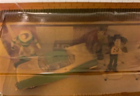 Hot Wheels Disney Pixar Toy Story 2 Alâ s Toy Barn Diorama With Car And 5 Figures 2058735840
