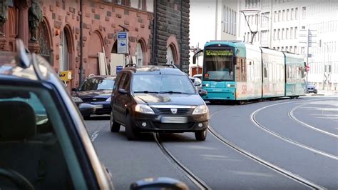 Video Bosch Echipeaz Toat Flota De Tramvaie Din Ia I Cu Sistem De